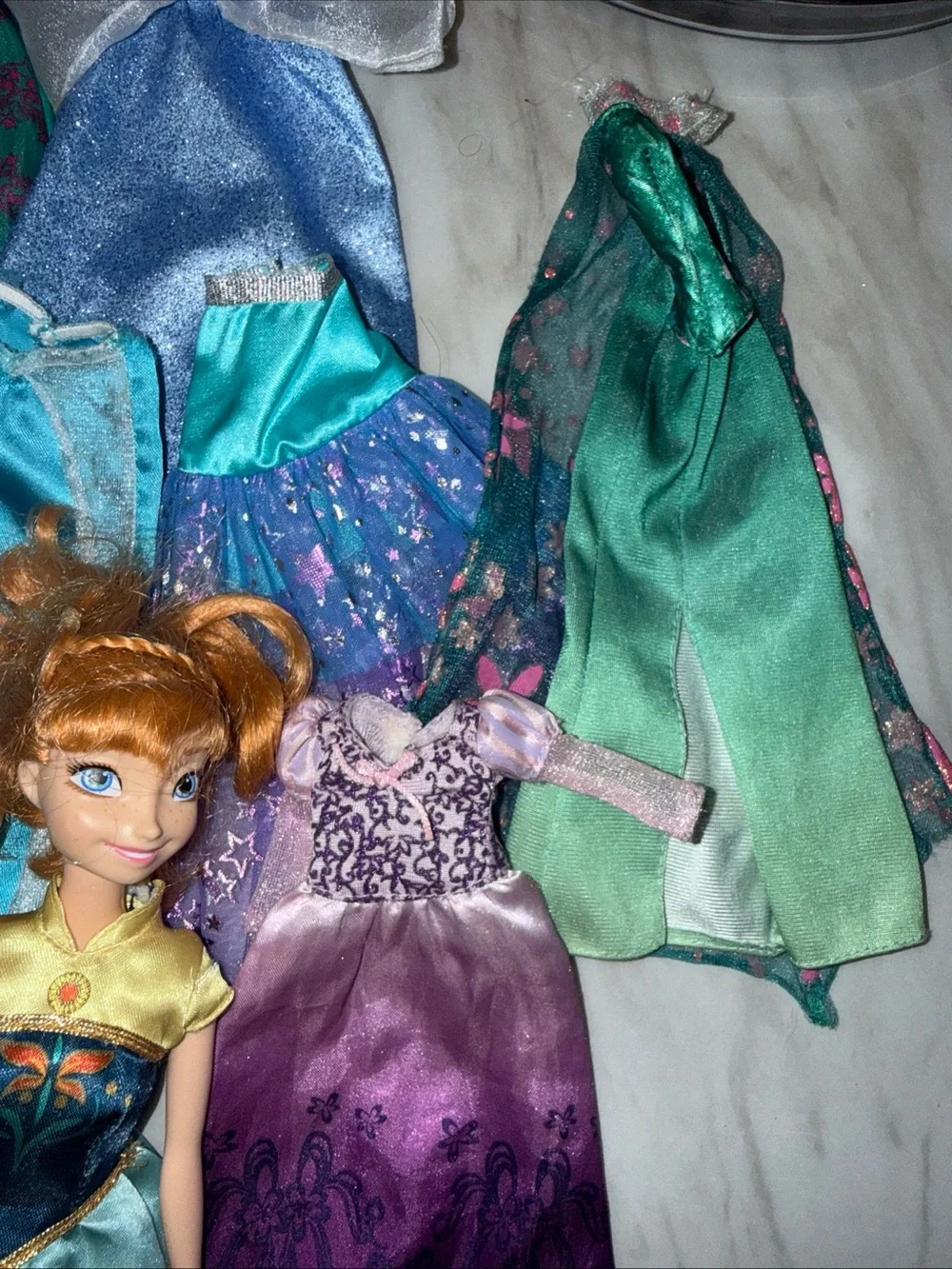 Princess Ana doll and princess dress lot